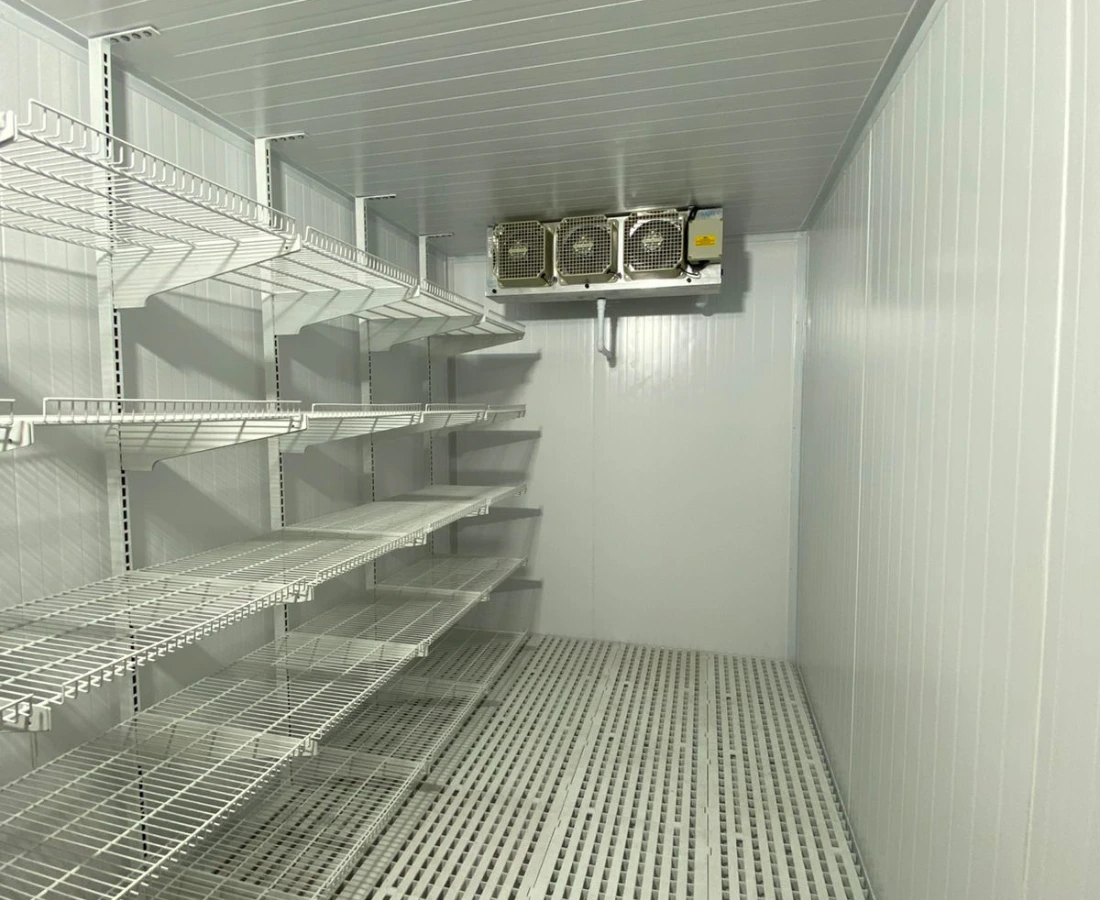 Estrutura em aço galvanizado ou inox